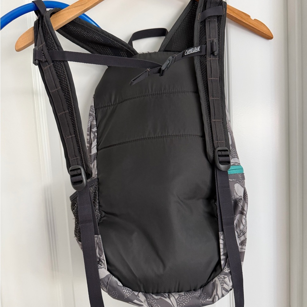Camelbak Gray Leaf Pattern Backpack - image 2